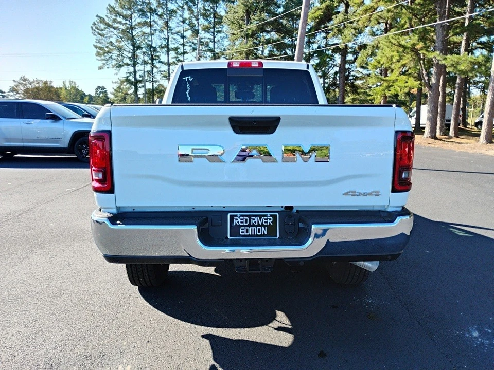 2026 Ram 2500 - Image 6 of 12