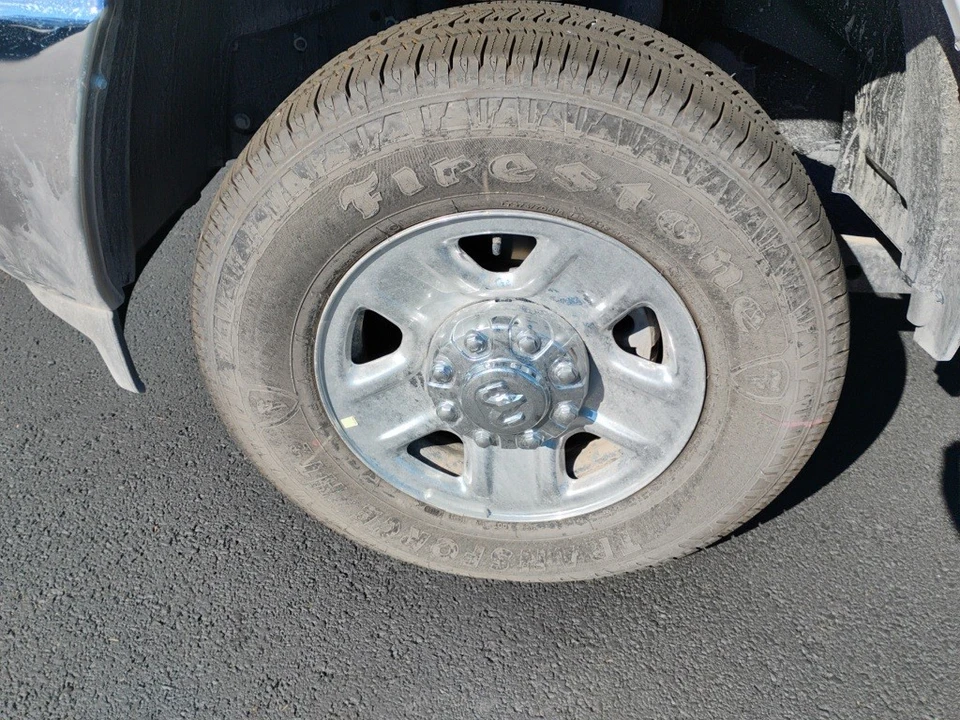 2026 Ram 2500 - Image 9 of 12