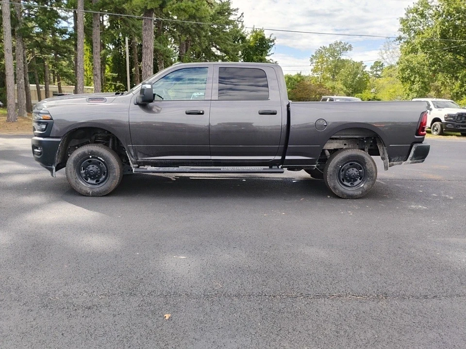 2026 Ram 2500 - Image 8 of 12