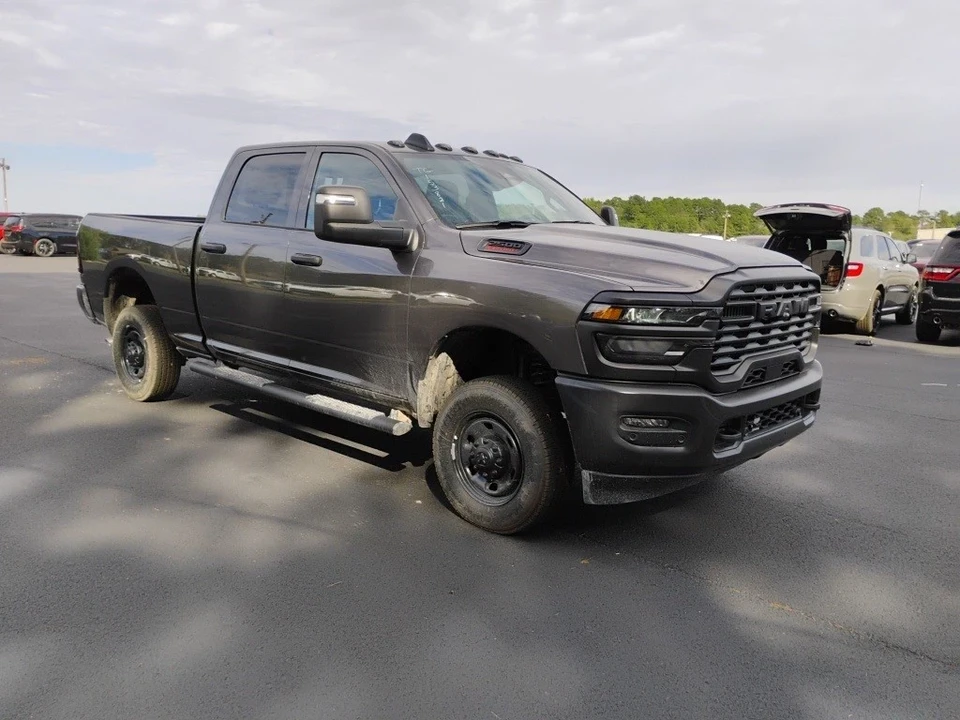 2026 Ram 2500 - Image 3 of 12