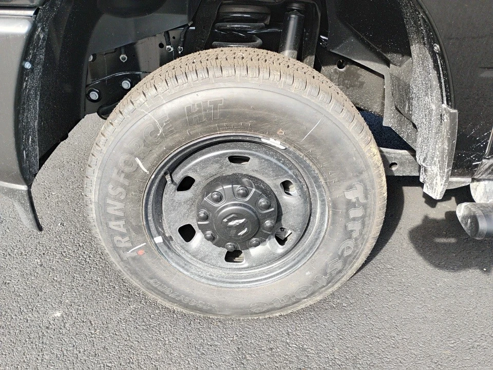 2026 Ram 2500 - Image 9 of 12