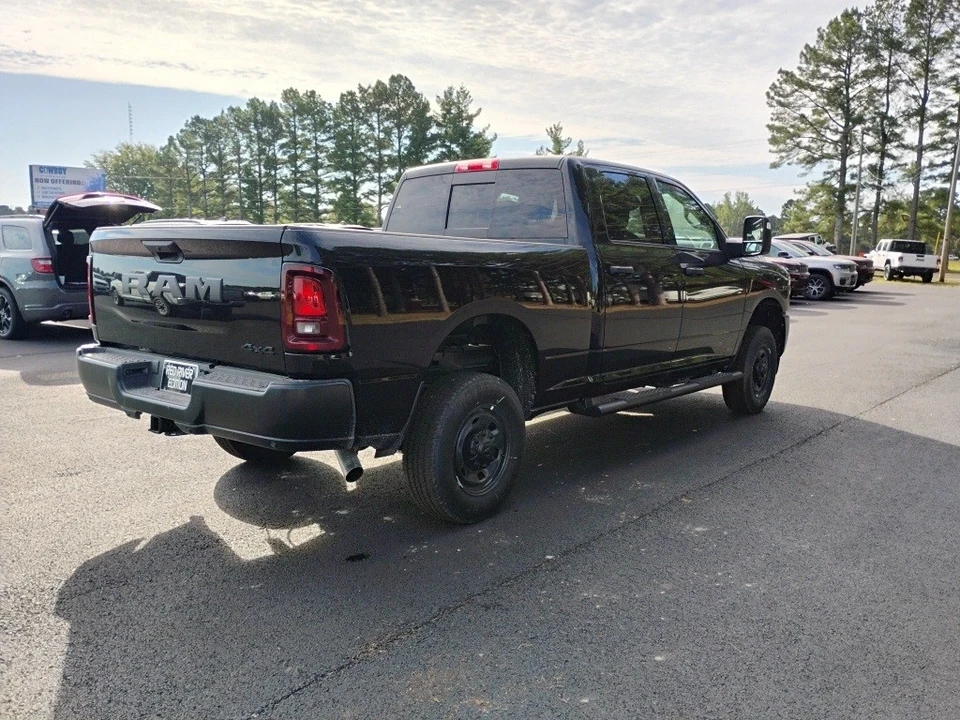 2026 Ram 2500 - Image 5 of 12