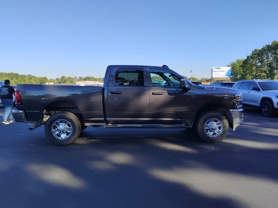 2026 Ram 2500 - Image 4 of 12