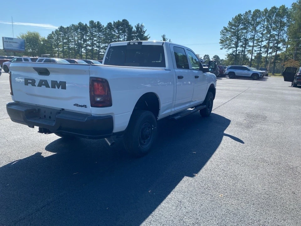 2026 Ram 2500 - Image 5 of 12
