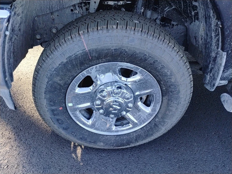 2026 Ram 2500 - Image 9 of 12
