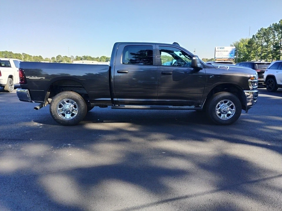 2026 Ram 2500 - Image 4 of 12