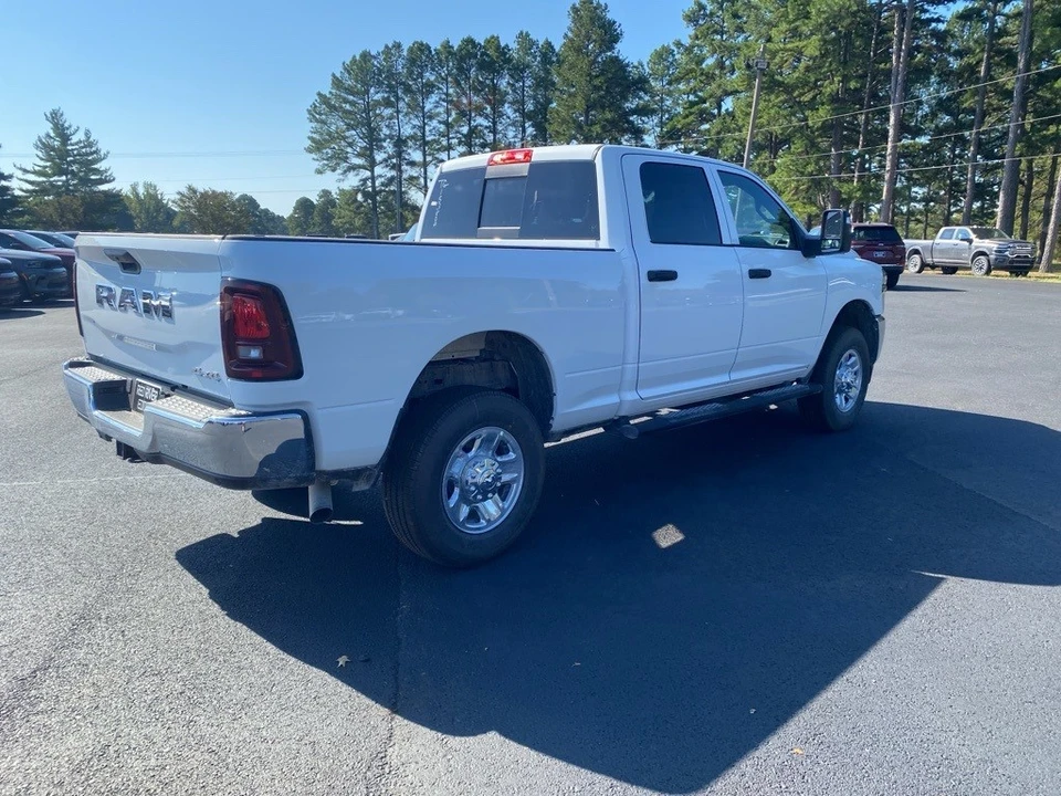 2026 Ram 2500 - Image 5 of 12