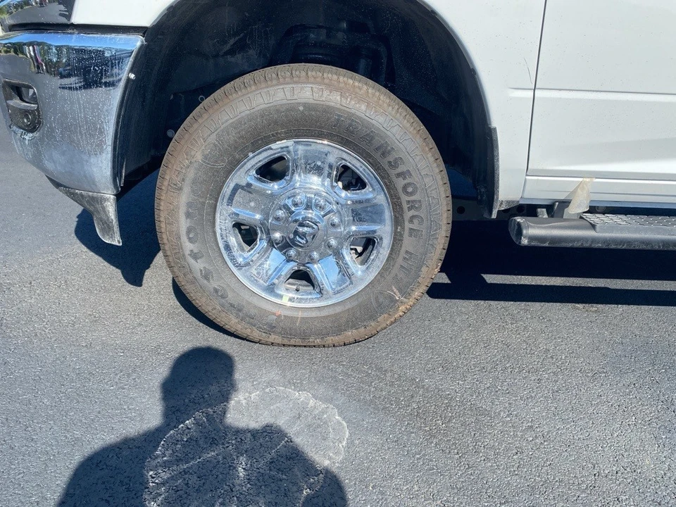 2026 Ram 2500 - Image 9 of 12
