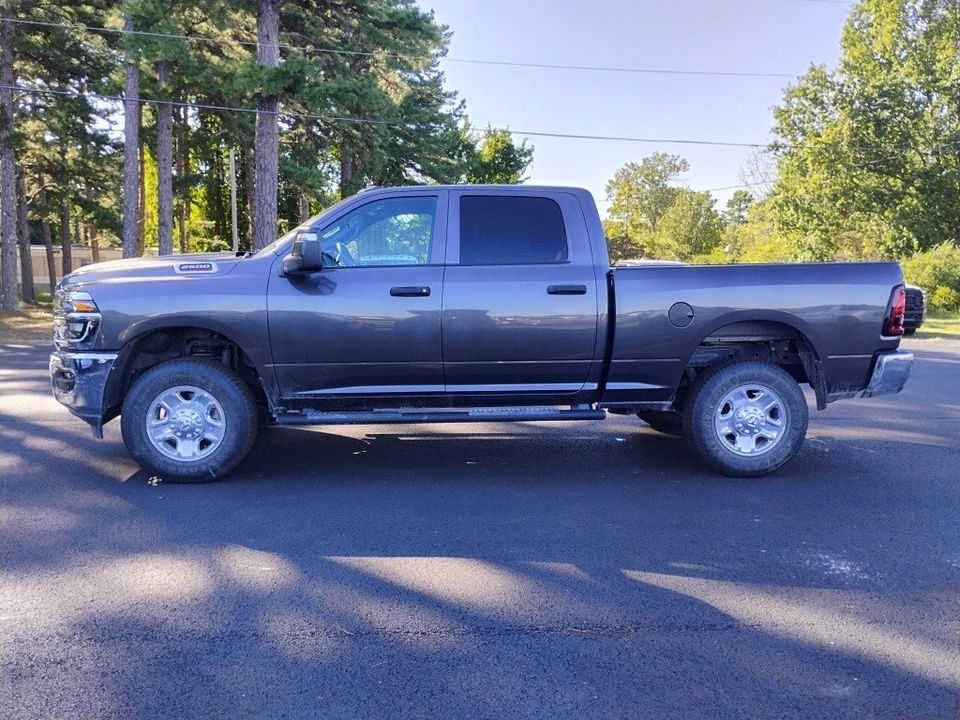 2026 Ram 2500 - Image 8 of 12