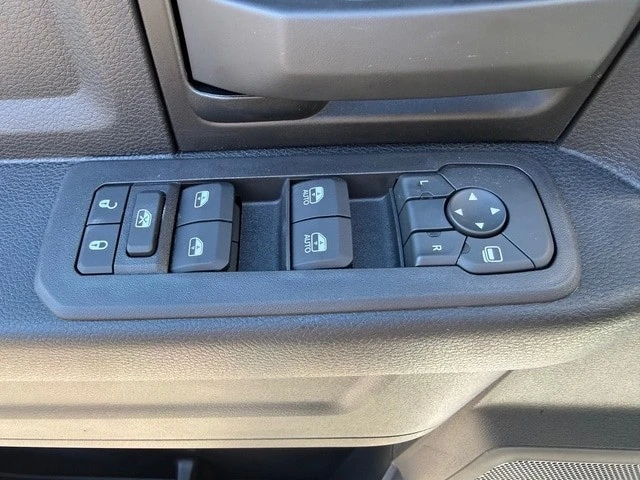 2026 Ram 2500 - Image 14 of 21
