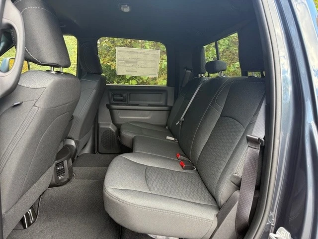 2026 Ram 2500 - Image 17 of 21