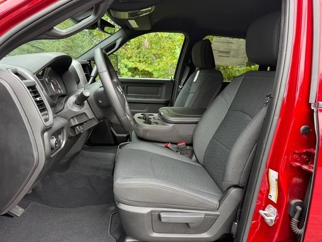 2026 Ram 2500 - Image 13 of 21