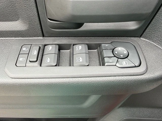 2026 Ram 2500 - Image 14 of 21