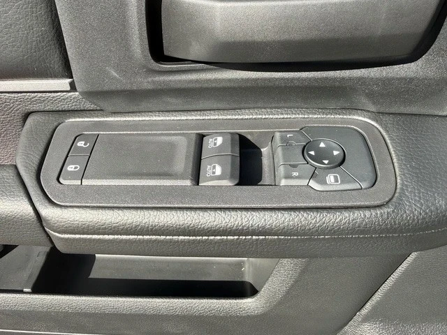 2026 Ram 2500 - Image 13 of 21