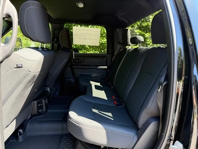2026 Ram 2500 - Image 16 of 21