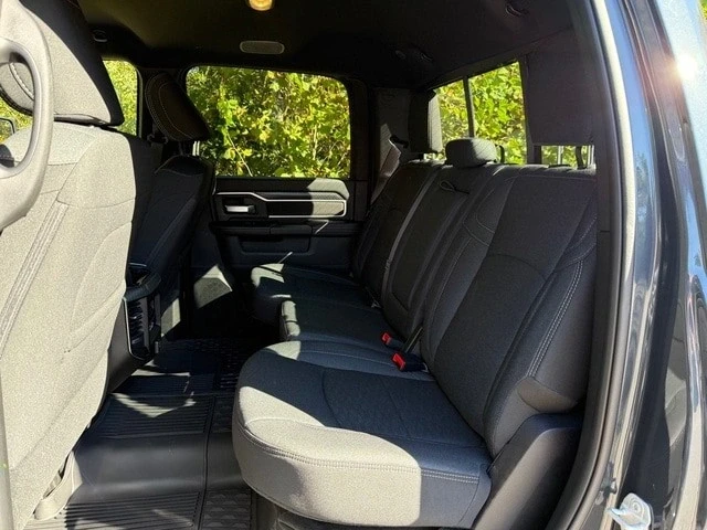 2026 Ram 3500 - Image 17 of 21