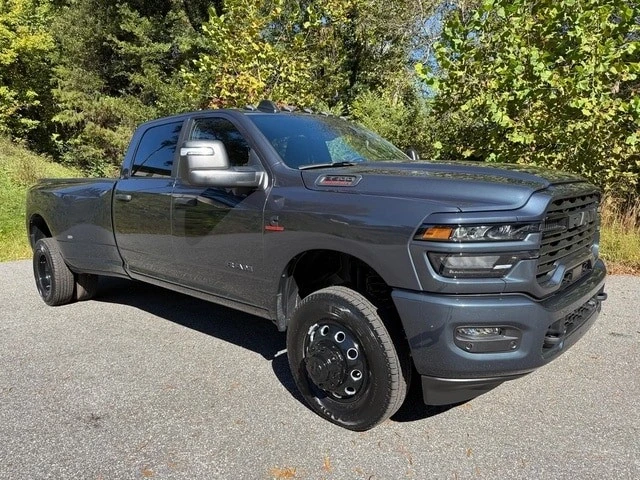 2026 Ram 3500 - Image 5 of 21