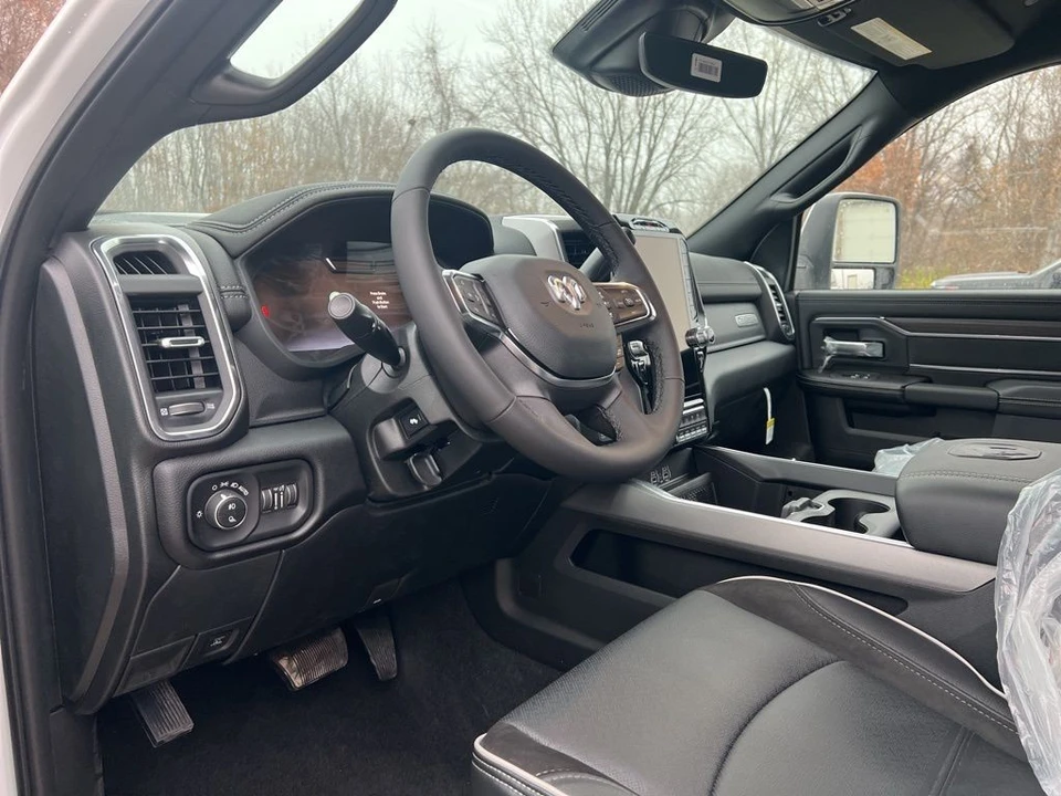 2026 Ram 3500 - Image 6 of 12