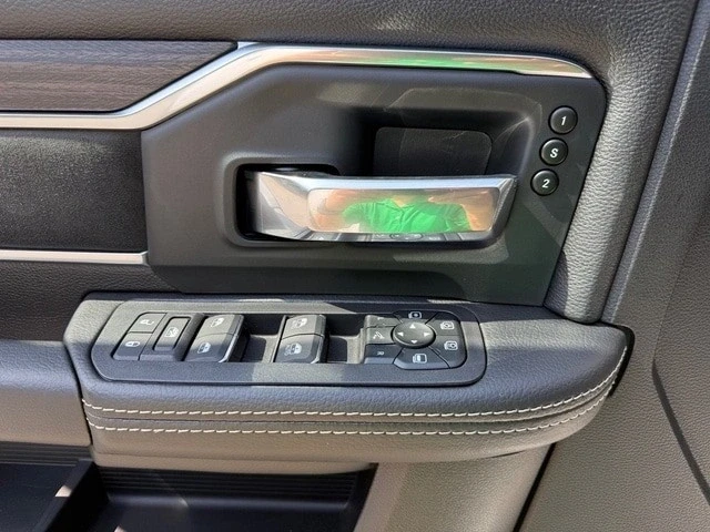 2026 Ram 3500 - Image 15 of 21