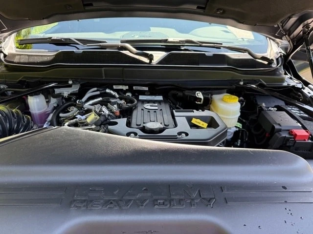 2026 Ram 3500 - Image 12 of 21