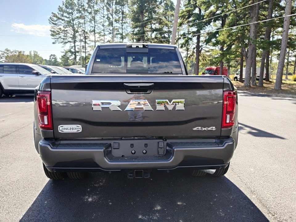 2026 Ram 3500 - Image 6 of 12