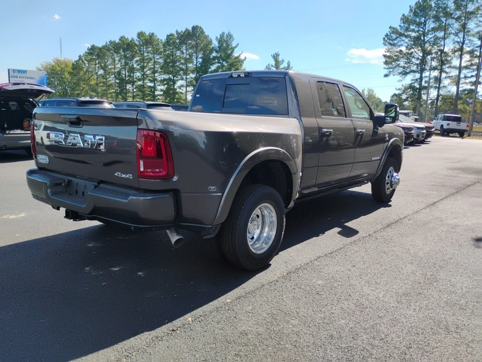 2026 Ram 3500 - Image 5 of 12