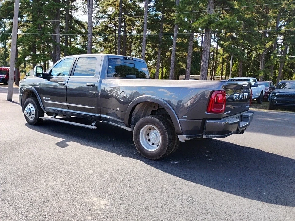 2026 Ram 3500 - Image 7 of 12