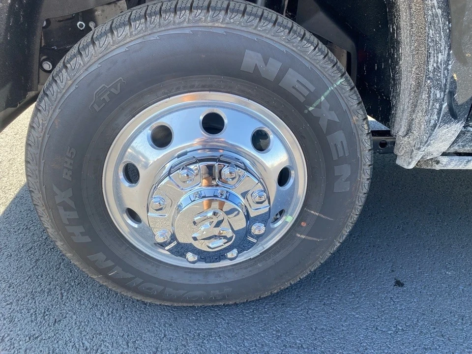 2026 Ram 3500 - Image 10 of 12