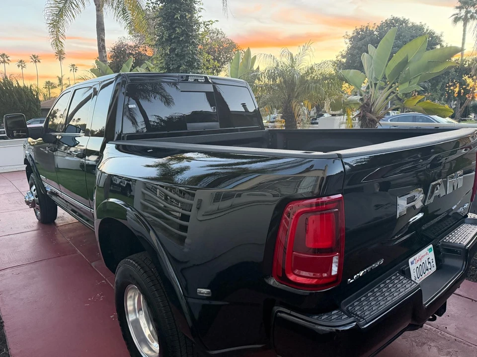 2026 Ram 3500 - Image 10 of 21