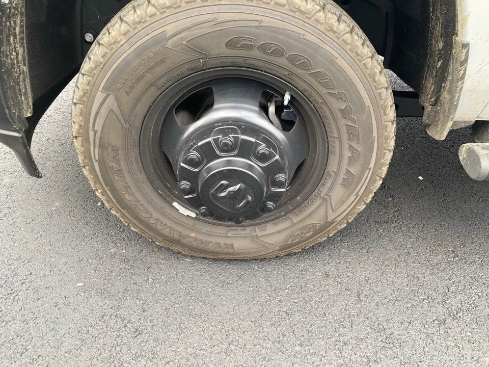 2026 Ram 3500 - Image 9 of 12