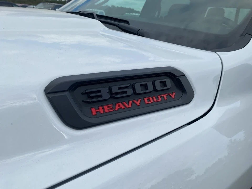 2026 Ram 3500 - Image 10 of 12