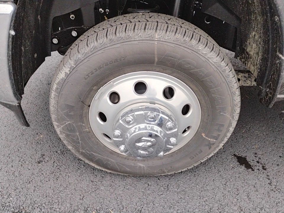 2026 Ram 3500 - Image 9 of 12