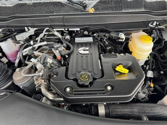 2026 Ram 3500 - Image 10 of 21