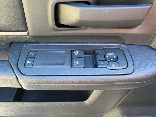 2026 Ram 3500 - Image 13 of 21