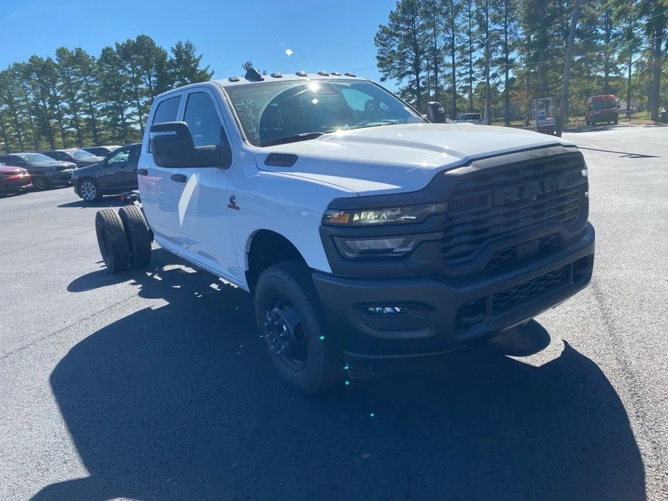 2026 Ram 3500 - Image 3 of 12