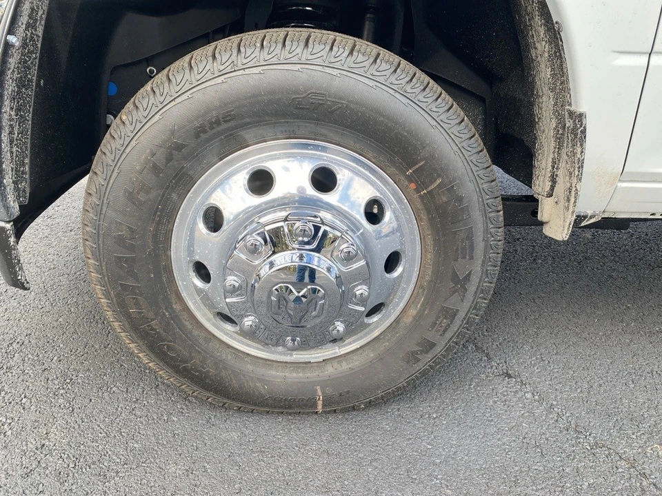 2026 Ram 3500 - Image 9 of 12