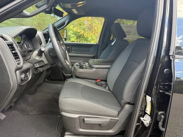 2026 Ram 3500 - Image 14 of 21