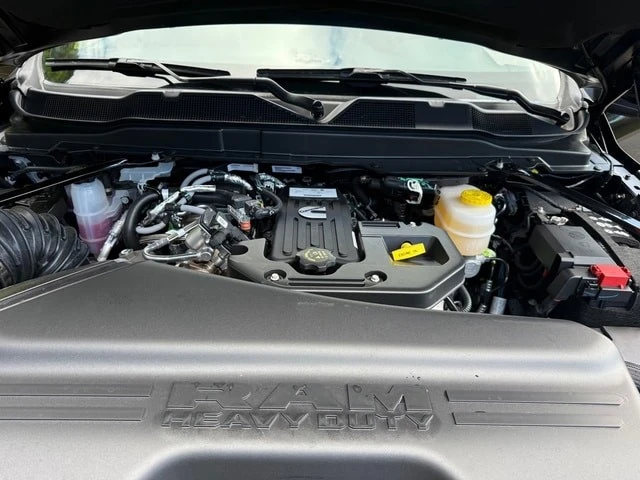2026 Ram 3500 - Image 12 of 21