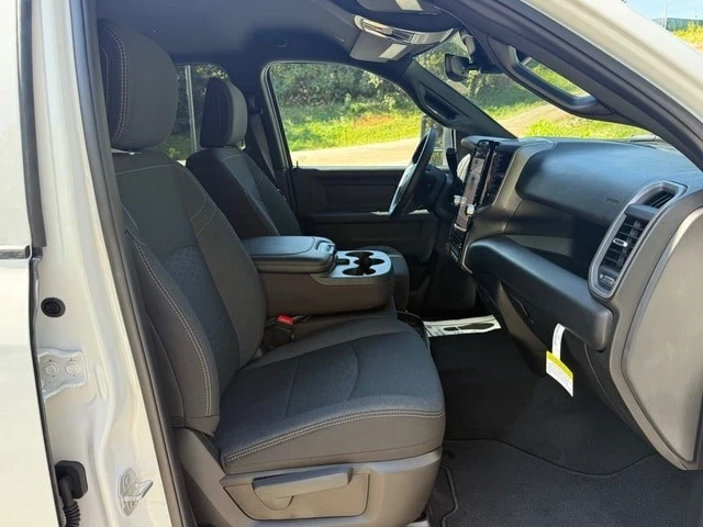 2026 Ram 3500 - Image 19 of 21