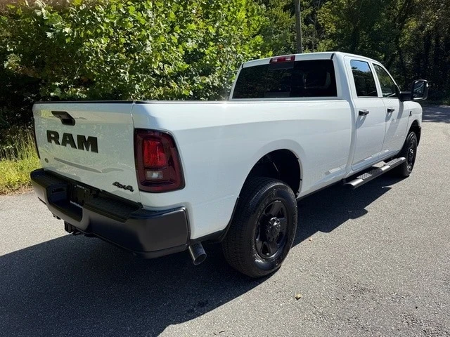 2026 Ram 3500 - Image 7 of 21