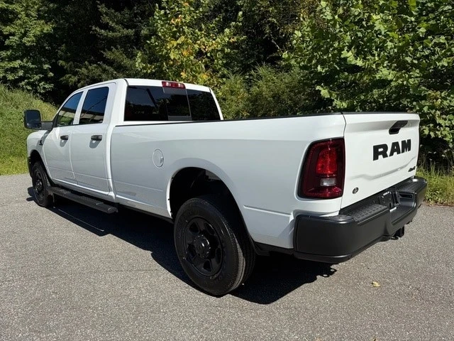 2026 Ram 3500 - Image 11 of 21