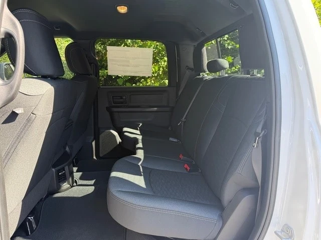 2026 Ram 3500 - Image 16 of 21