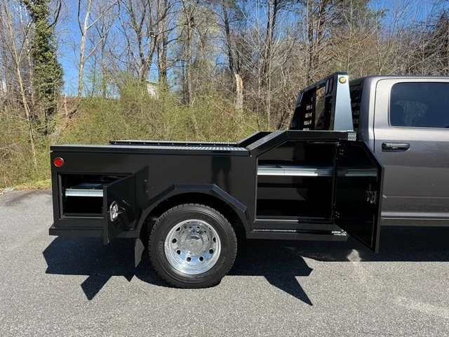 2026 Ram 4500 & 5500 - Image 7 of 21