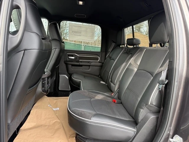 2026 Ram 4500 & 5500 - Image 18 of 21