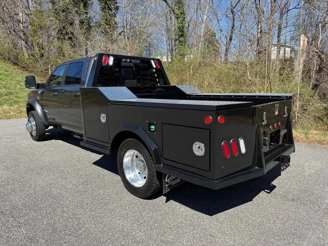 2026 Ram 4500 & 5500 - Image 10 of 21