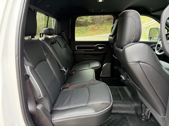 2026 Ram 4500 & 5500 - Image 19 of 21