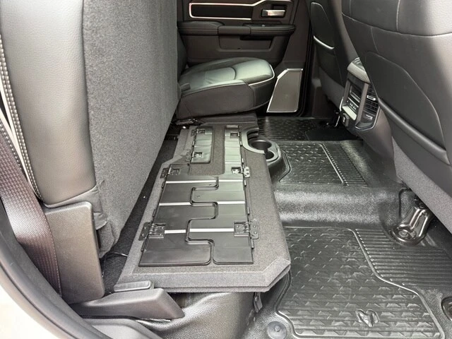 2026 Ram 4500 & 5500 - Image 20 of 21