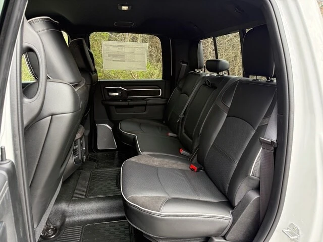 2026 Ram 4500 & 5500 - Image 16 of 21