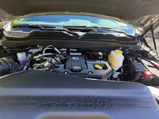2026 Ram 4500 & 5500 - Image 10 of 21