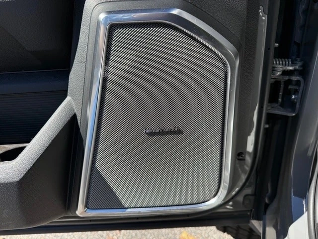 2026 Ram 4500 & 5500 - Image 14 of 21